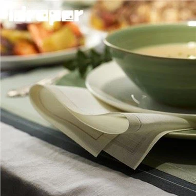 ক্রিম লিনেন ন্যাপকিনস